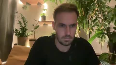 dachai10 online show from November 7, 8:00 pm