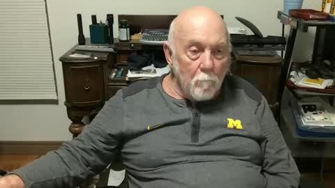 Snapshot of dack47 chatting on March 3, 4:47 am dack47 online show from March 3, 4:47 am