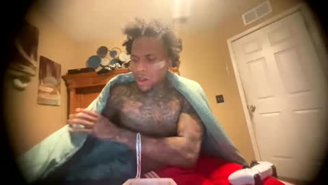 sexy tatted king bbc online show from June 7, 4:39 am
