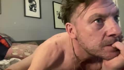 daddyswede23 online show from April 28, 10:36 pm