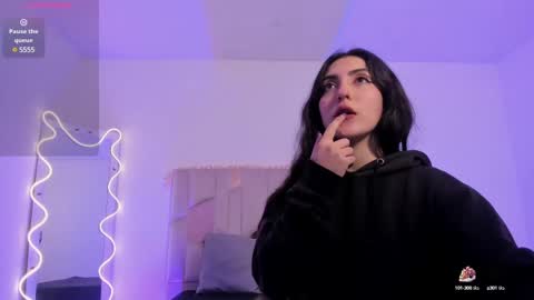 dahia  online show from March 12, 3:24 am