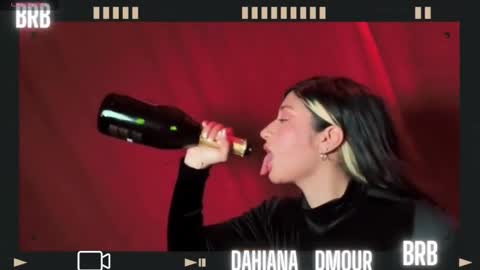 Dahiana  online show from January 31, 7:11 pm