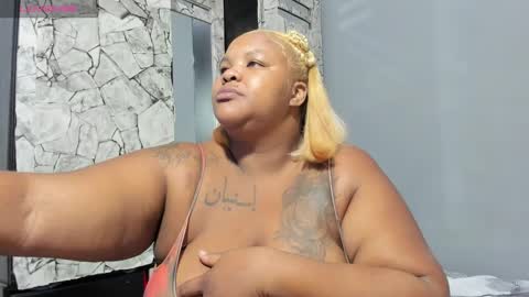 Ebony Sex Dahian online show from January 28, 2:43 am