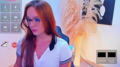 Snapshot of dahlia_rossi chatting on October 8, 5:24 am Dahlia online show from October 8, 5:24 am