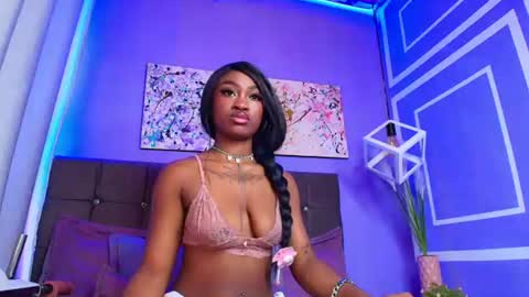 DAHYAN online show from June 22, 2:13 pm
