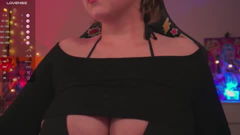 Cute DianaOnline mostly at 8pm-0000 am UK TimeTuesday and Wednesday off online show from November 28, 9:11 pm