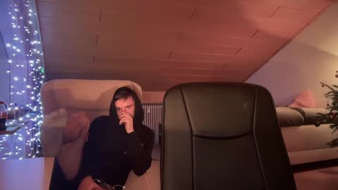 Daimon  online show from January 9, 2:11 am