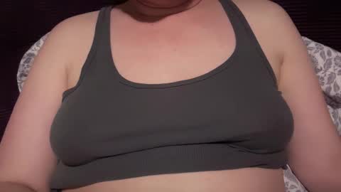 Mx Mommy Moo online show from May 10, 5:36 am
