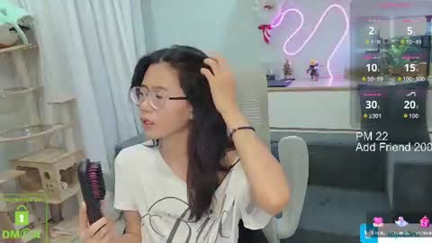 Daisy online show from June 12, 9:30 am