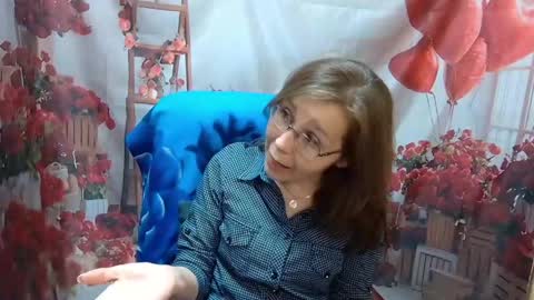 DaisyEdit online show from May 30, 6:01 am