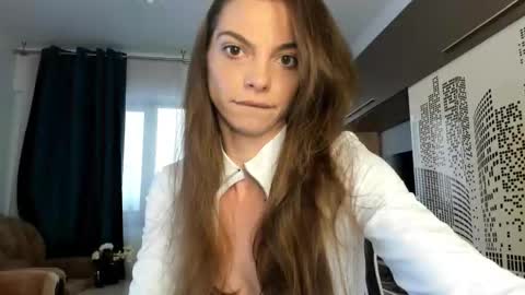 Beatrice online show from October 20, 9:25 am