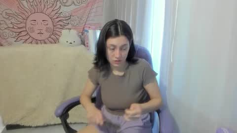 The girl of your dreams o online show from November 10, 5:27 pm