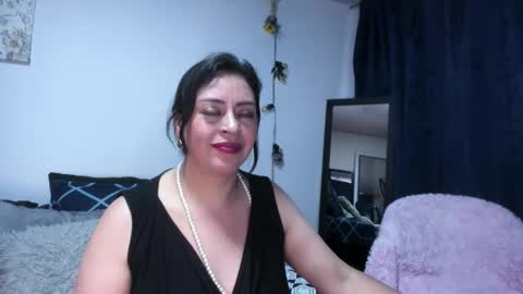 Dakotaagray online show from February 12, 11:58 am