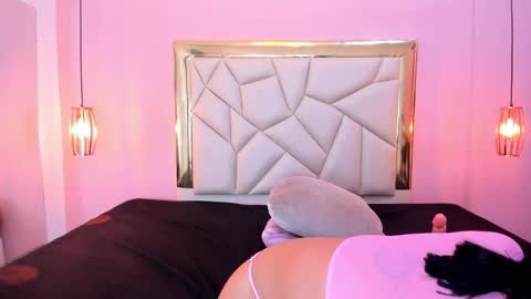 Camila online show from February 12, 6:33 pm