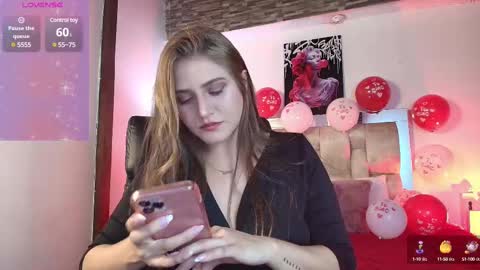 dakotarobbins_ online show from February 14, 10:04 pm