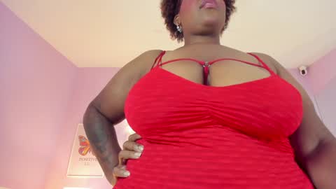 Snapshot of dakotasexshow2 chatting on February 4, 8:28 pm Dakota Sex Show  online show from February 4, 8:28 pm