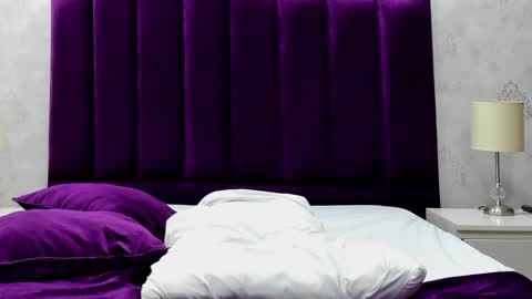 Im Dalas  online show from November 26, 12:57 pm