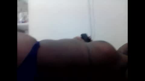 vyxen aura online show from March 28, 10:16 am