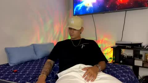 damian23__ online show from June 27, 2:45 pm
