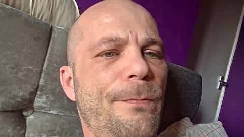 damian87hull online show from March 19, 3:39 pm