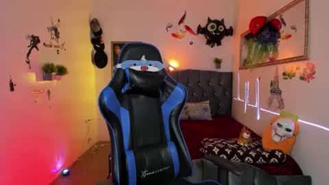 Damian online show from November 2, 4:12 am