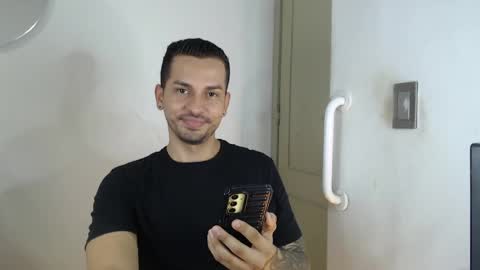 Damian online show from May 23, 4:47 pm