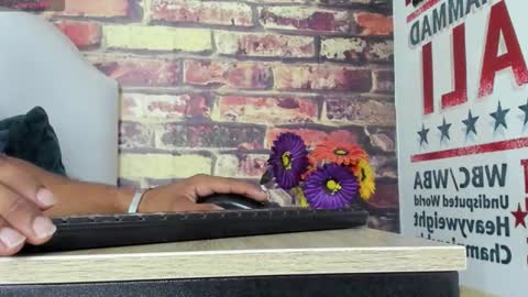 damian_shakur online show from November 20, 7:33 pm