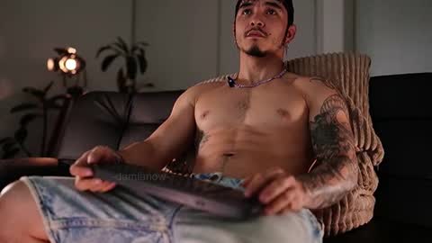 insta damn8   --------  online show from February 8, 1:58 pm