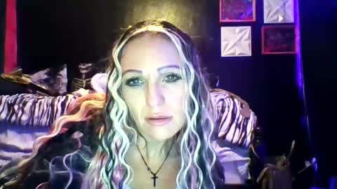 damnitjanet13 online show from April 2, 12:12 pm