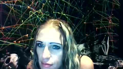 damnitjanet13 online show from April 9, 1:09 am