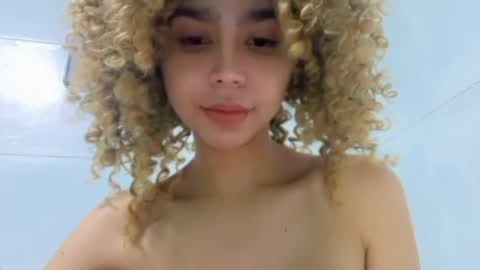 damnperfectxx online show from April 25, 2:58 am