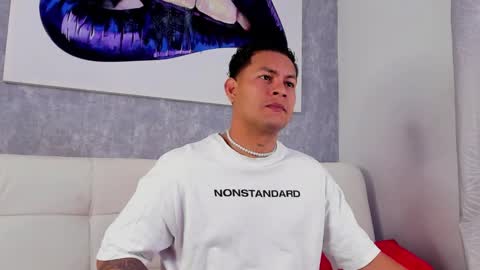 DAMON  online show from March 26, 9:58 am