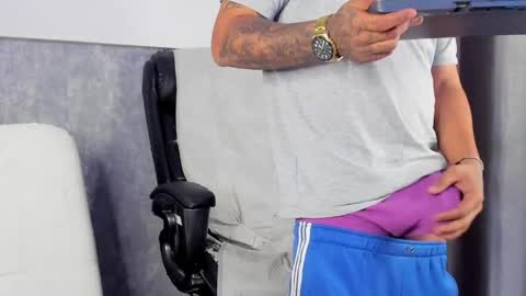 DAMON  online show from April 21, 12:23 pm