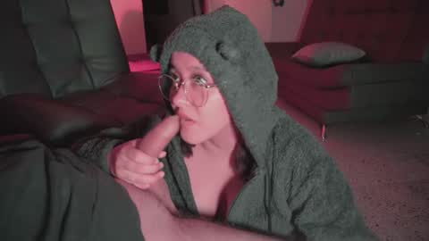 AbyssVoid online show from February 23, 5:09 am