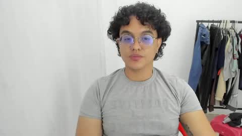 Diane Blosson online show from April 21, 2:51 am