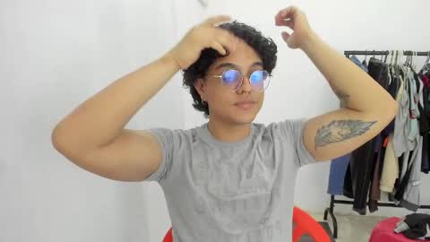 Diane Blosson online show from April 21, 1:42 am