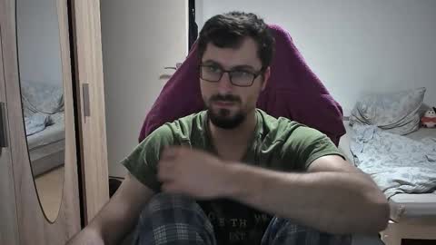Snapshot of dan_the_man405 chatting on September 27, 6:49 pm King Dan online show from September 27, 6:49 pm
