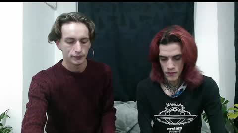 Snapshot of dan_yagami chatting on December 4, 2:58 am Dan and Noah online show from December 4, 2:58 am