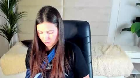 Dana Dom online show from November 17, 2:03 am