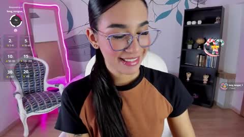 dana_paula online show from February 4, 11:36 am