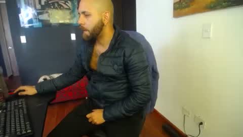 danbury online show from December 2, 2:48 pm