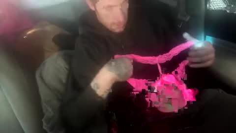 C2o7M3 online show from February 1, 4:33 pm