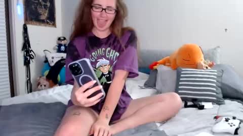 Snapshot of dancingcanadian chatting on March 9, 3:11 am DancingCanadian online show from March 9, 3:11 am
