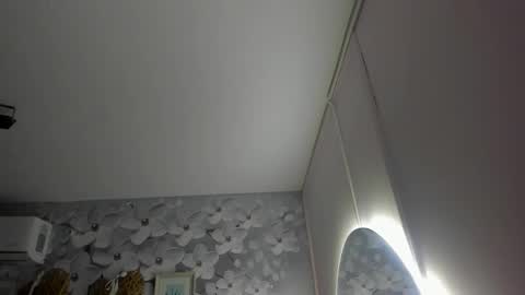 Daniela online show from March 17, 11:37 am