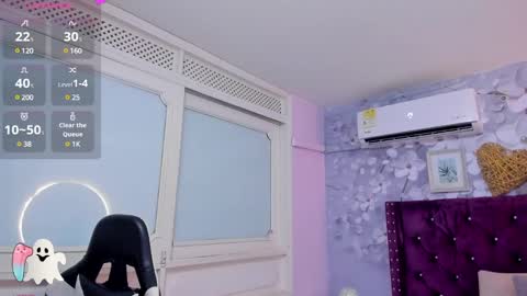 Daniela online show from March 2, 11:18 am