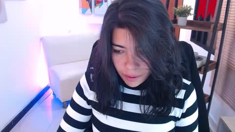 Veronica online show from February 24, 12:08 pm