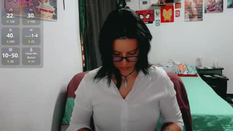 Snapshot of dani_jocelyn chatting on September 27, 7:33 pm dani y jocelyn online show from September 27, 7:33 pm