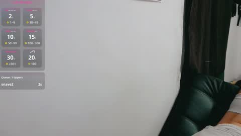 Snapshot of dani_jocelyn chatting on October 12, 11:50 pm dani y jocelyn online show from October 12, 11:50 pm