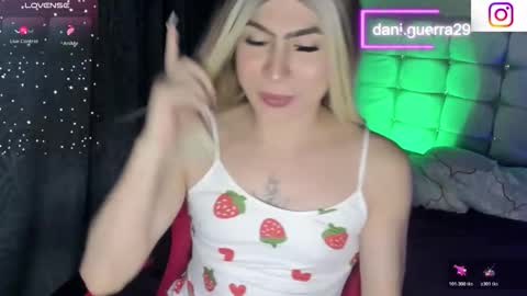 dani online show from April 22, 2:52 am