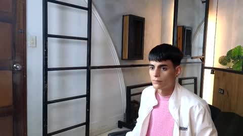 dani_mc online show from December 19, 11:38 am